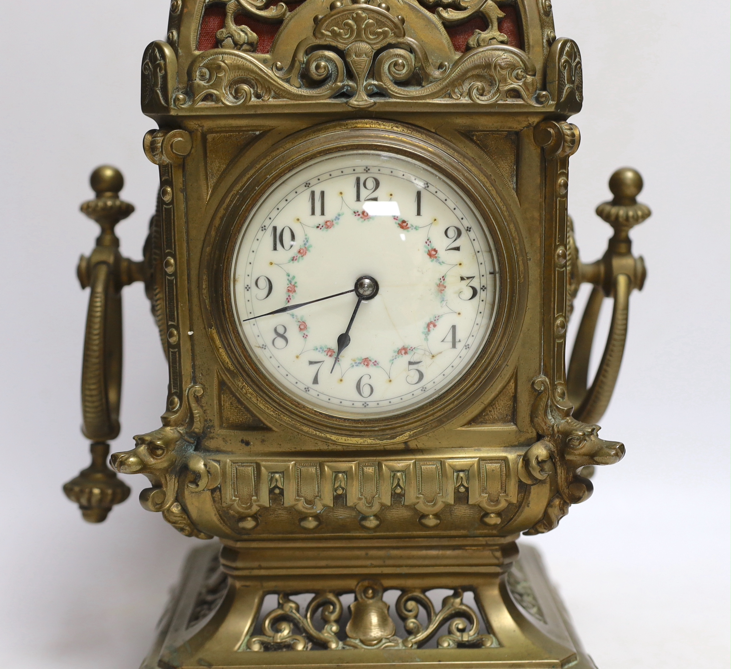 A brass French mantel timepiece with balance escapement, 4cm high